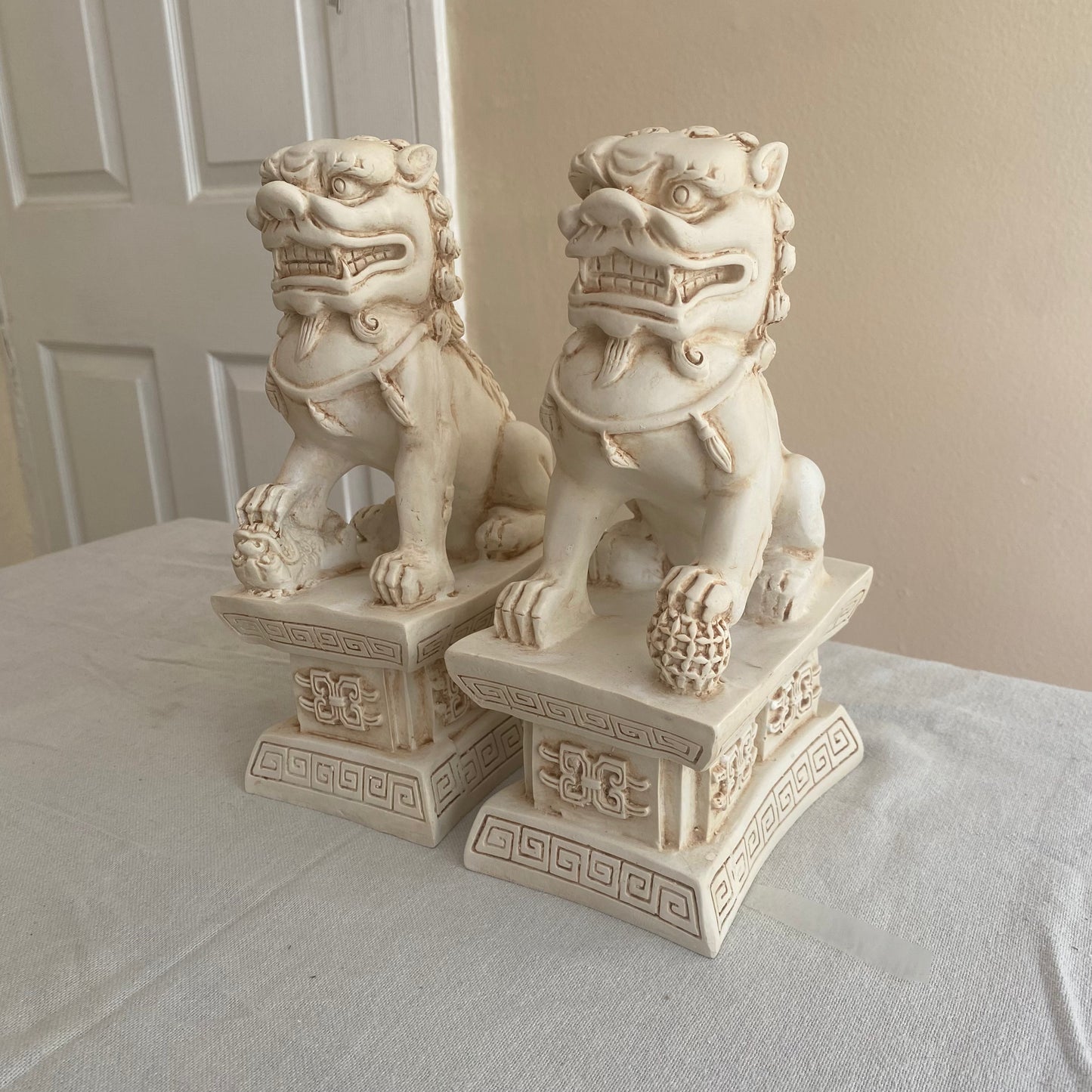 Large Fengshui Foo Dogs - 24cm