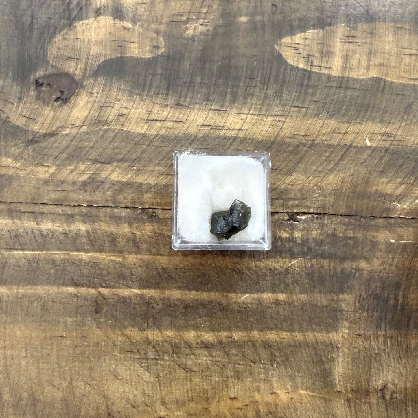 Moldavite Specimen (0-1g)