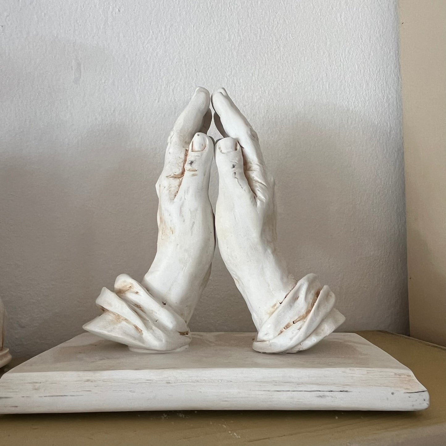 Praying Hands - 22cm