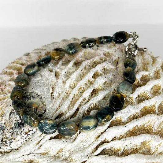 Blue Tiger Eye Beaded Bracelet with Clasp