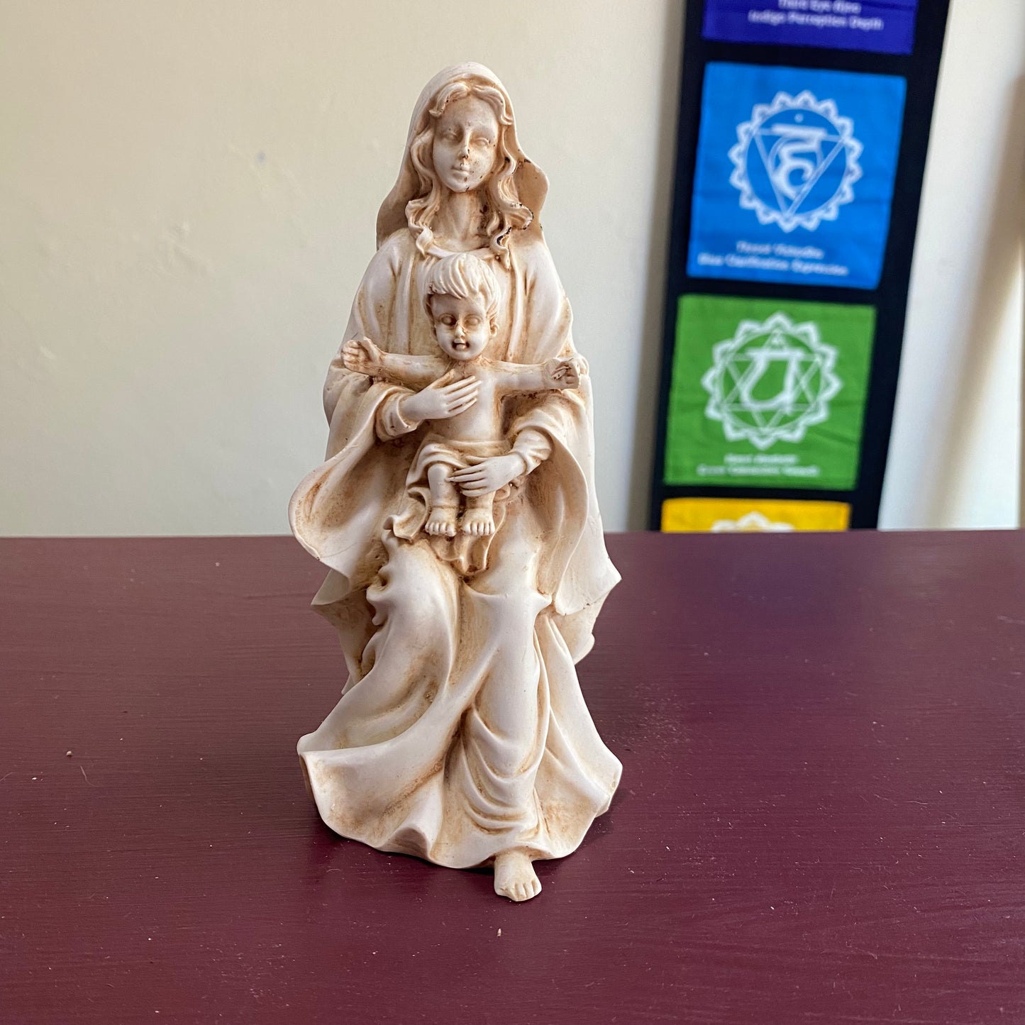 Mother Mary - 17cm - Crystal Geological