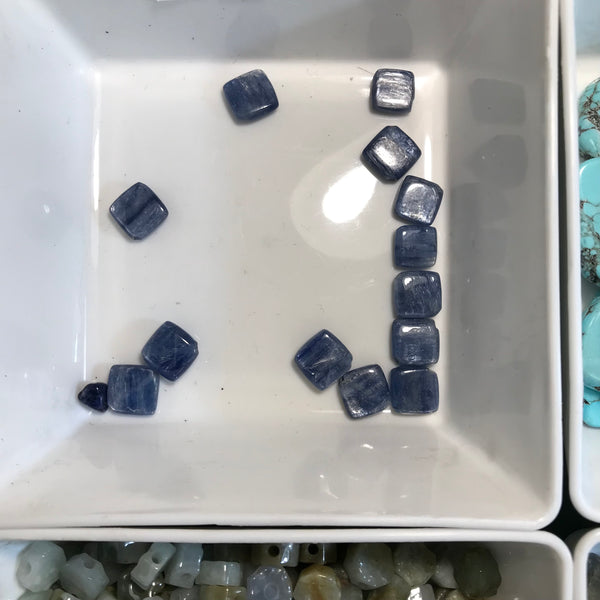 Assorted Loose Gemstone Beads - Crystal Geological