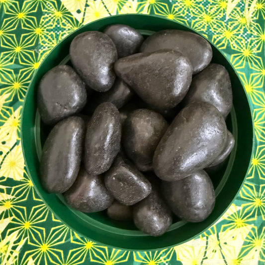 Black Pebbles Garden Stone