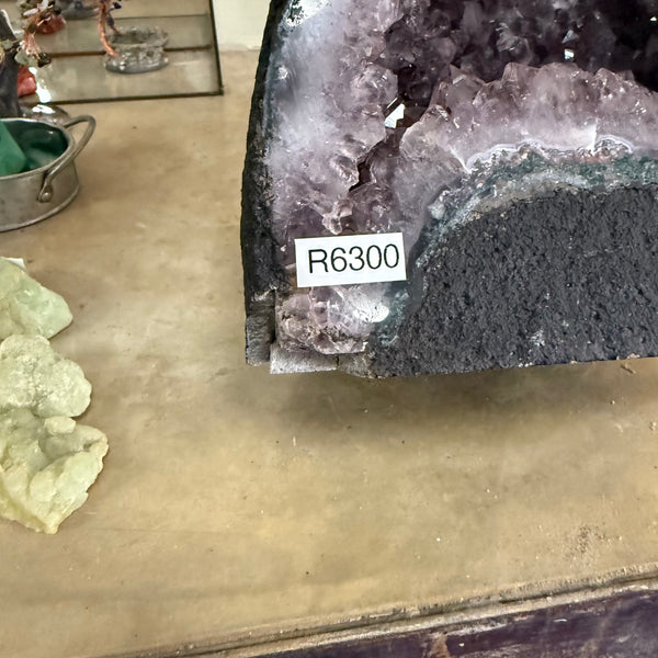 Amethyst Geode 7kg - Crystal Geological
