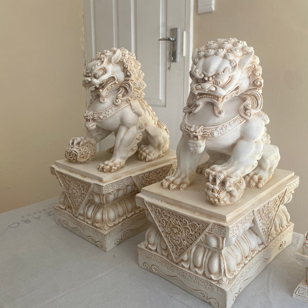 Extra Large Fengshui Foo Dogs Statue - 43cm ( Store Collection Only )