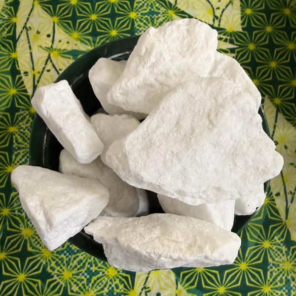 Snow White Chip - 17kg Garden Stone - Crystal Geological
