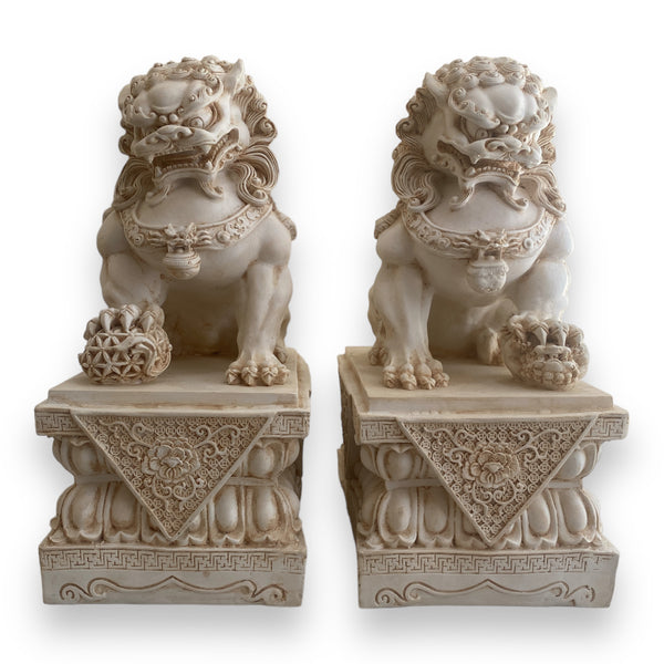 Extra Large Fengshui Foo Dogs Statue - 43cm ( Store Collection Only )