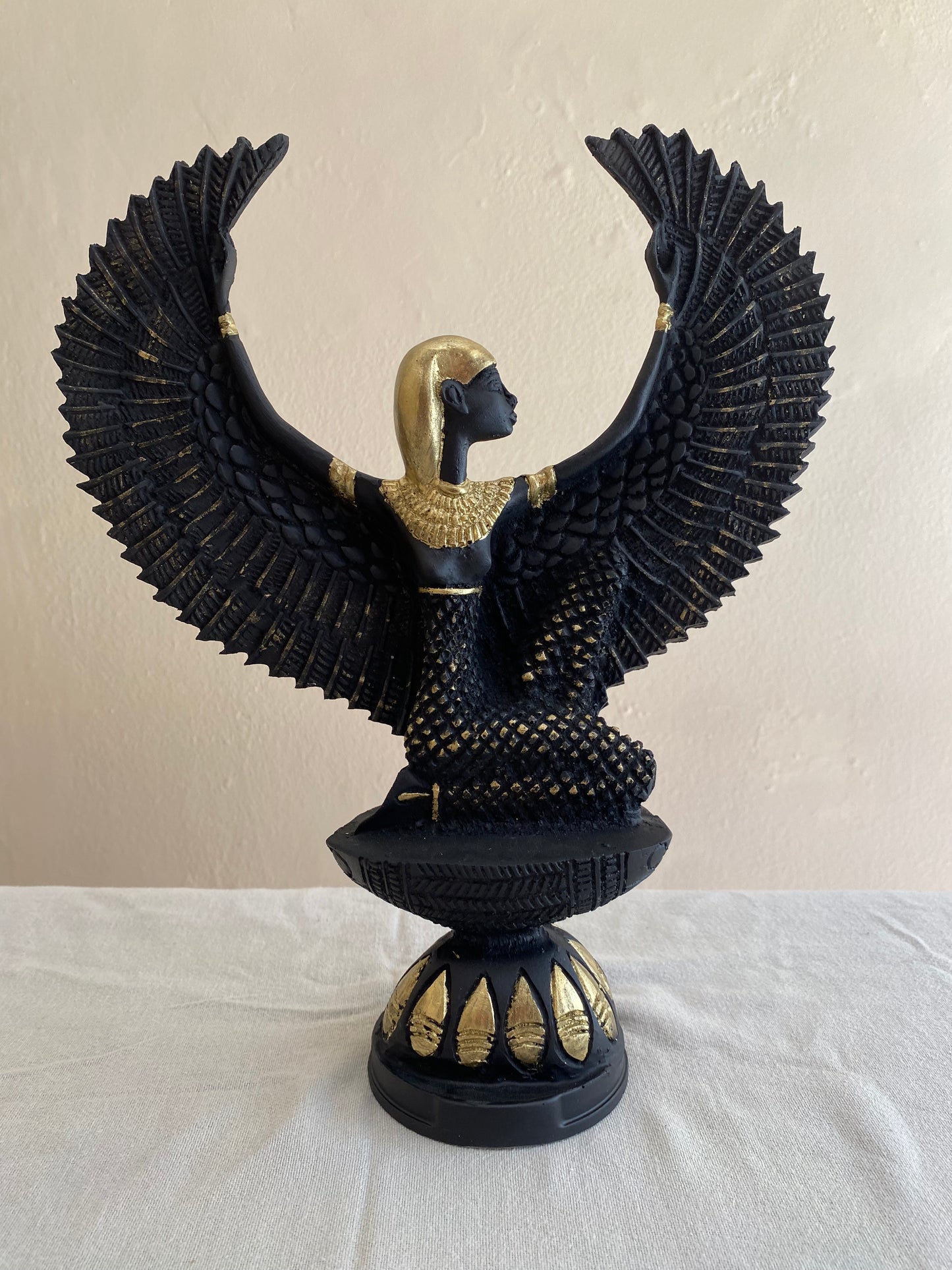 Goddess Isis Statue (Egyptian) - 32cm