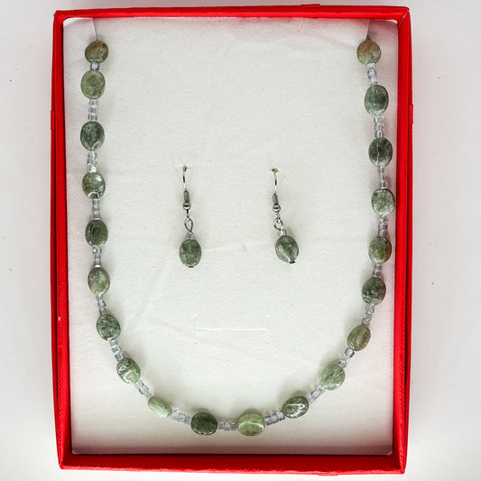 Green Kyanite Beaded Necklace