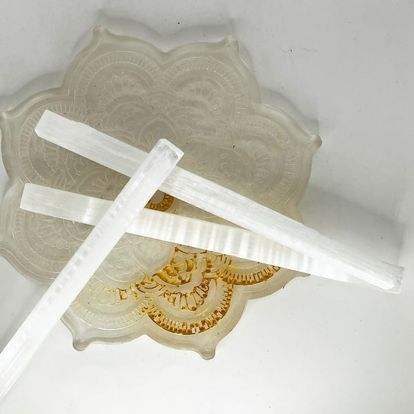 Selenite Natural Wand - 15cm - Crystal Geological