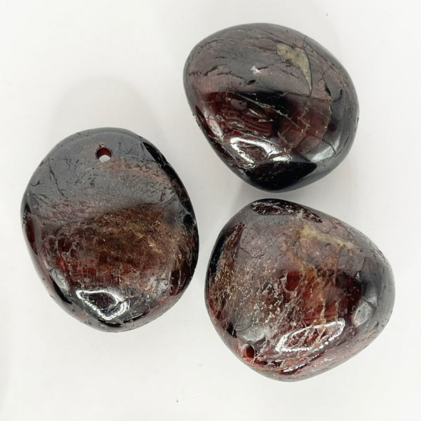 Garnet Tumble Stone Pendant - Crystal Geological