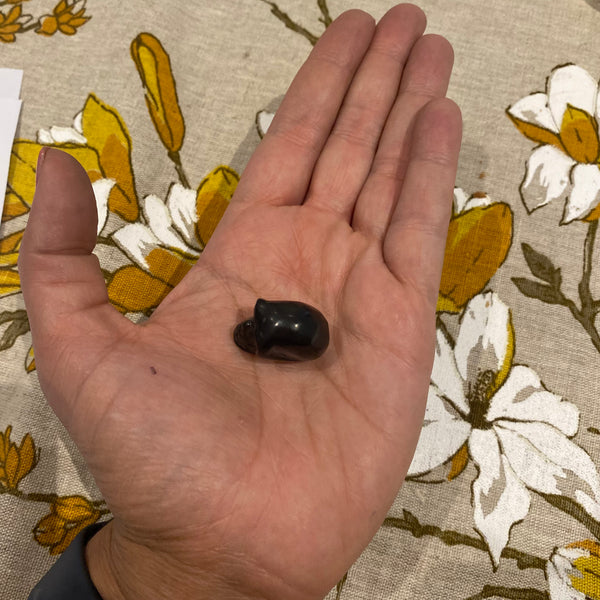 Shungite 2,5cm Skull - Crystal Geological